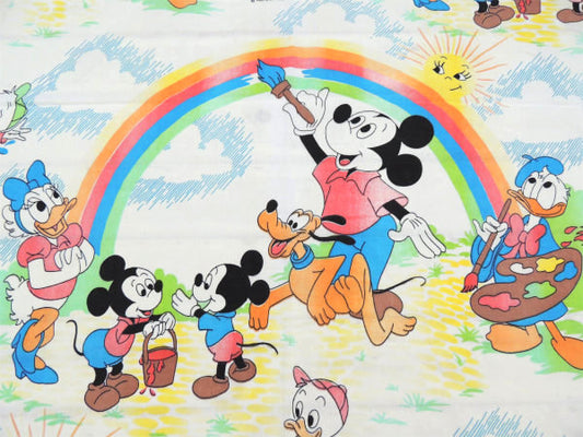 【ミッキー&フレンズ】ディズニー・レインボー柄・ヴィンテージ・カーテン/生地/ハーフシーツ