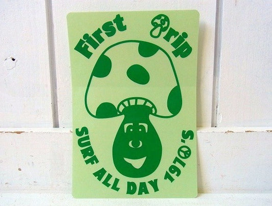 【FirstTrip】オリジナル・きのこステッカー(グリーン)