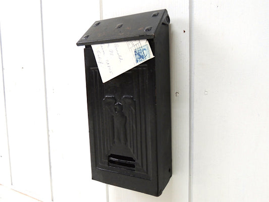 イーグルモチーフ・黒色のメタル製・アンティーク・メールボックス/郵便受け/ポスト USA