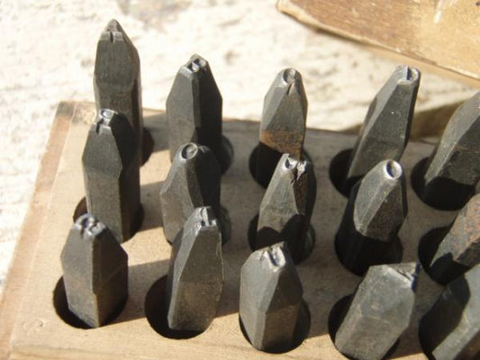 USA ウッドボックス入り・アルファベット・アイアン 鉄製 アンティーク・スタンプマーカーセット