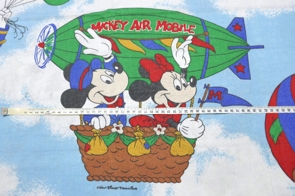 ミッキー&フレンズー ディズニー 空飛ぶ飛行船 ヴィンテージ フラットシーツ(1/2) USA