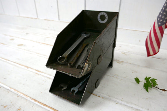 【STACKBIN】インダストリアル・グリーン・スタッキング・ヴィンテージ・工具トレイ・パーツ入れ