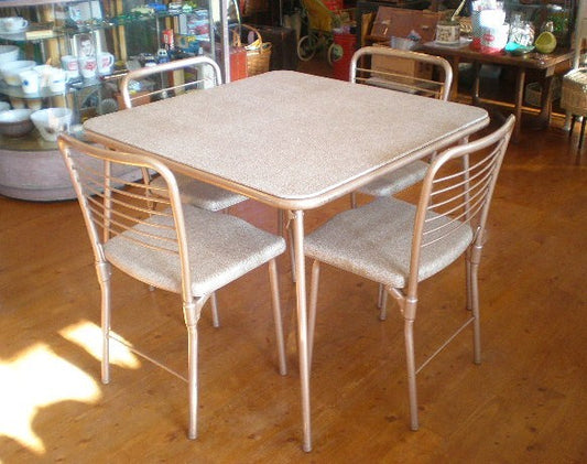 COSCO ヴィンテージ・折り畳み式・ダイニングテーブル&チェア4脚セット USA