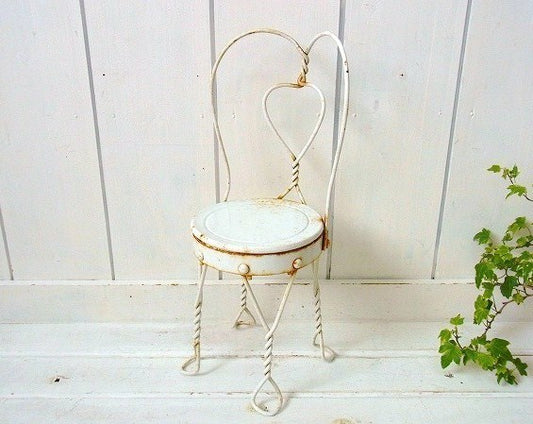 白色・アイアン製・小さなヴィンテージ・ガーデンチェア/イス USA