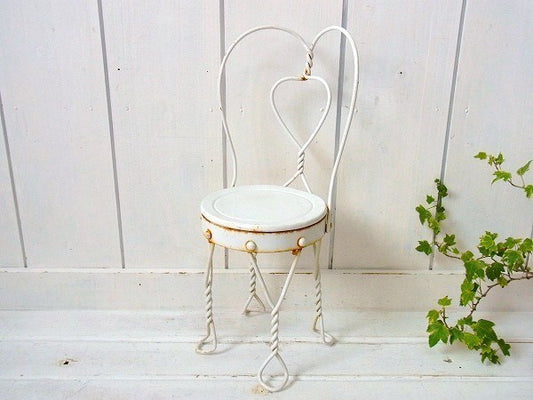 白色・アイアン製・小さなヴィンテージ・ガーデンチェア/イス USA