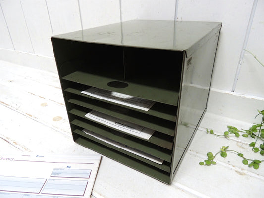 Lit-Ning カーキ色・メタル製・引き出し式・7段・ヴィンテージ・書類ケース ファイル棚