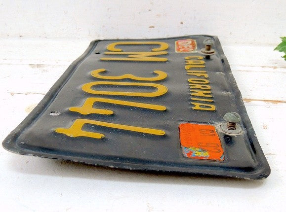 カリフォルニア州・1963年・ビンテージ・ブラック・ナンバープレート/カーライセンスプレート