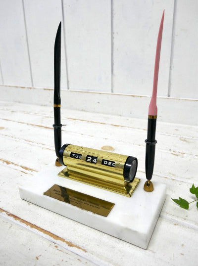 大理石・ミッドセンチュリー・記念品・1965年・ヴィンテージ・デスクカレンダー・卓上カレンダー