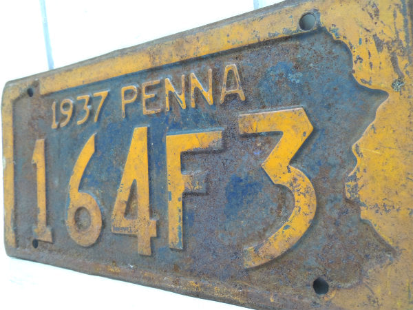 ペンシルベニア州・1937年・ナンバープレート・164F3・ビンテージ・ライセンス/モーター系