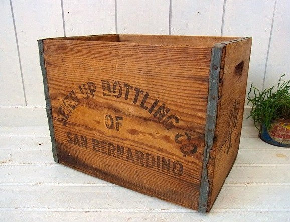 50's vintage ヴィンテージ 7up セブンアップ 木製 ボトルケース 7up