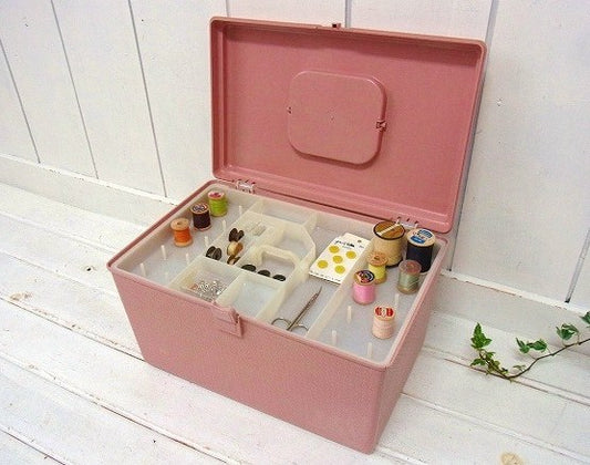 【WILSON】ピンク色・2段式・ヴィンテージ・ソーイングボックス/裁縫箱 USA