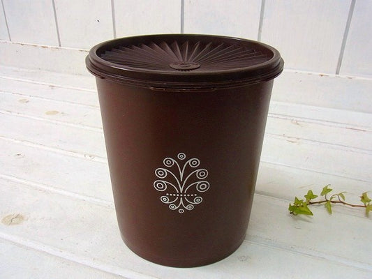 【タッパーウェア】Tupperware・ブラウン色・ヴィンテージ・キャニスター(M) USA