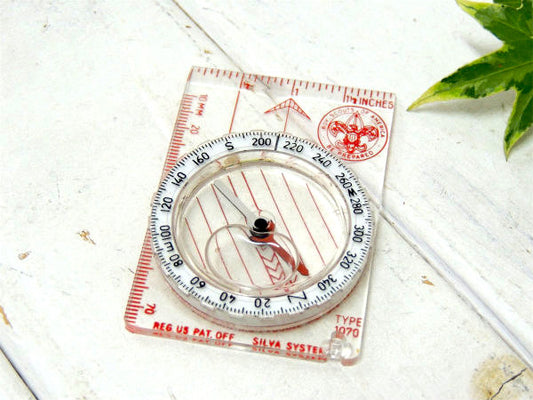 ボーイスカウト SWEDEN SILVA ビンテージ コンパス 方位磁石 キーホルダー アウトドア キャンプ 山登り