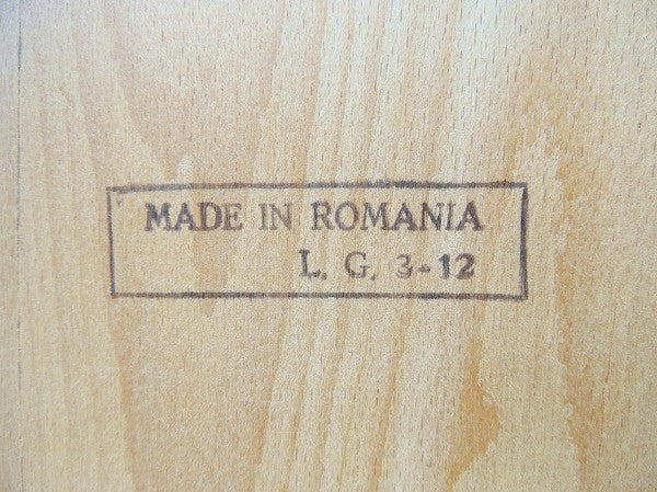ルーマニア製・組み木仕様・脚付き・アンティーク・木製ソーイングボックス/裁縫箱