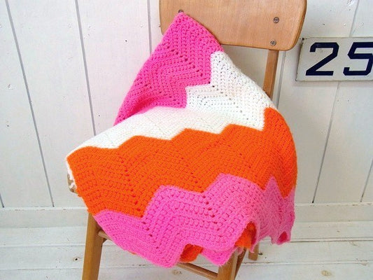 ハンドメイド・ヴィンテージ・ニットブランケット/ひざ掛け USA