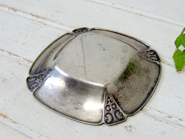 【モダンデザイン・ミッドセンチュリー】シルバープレート・トレイ・1950's〜アンティーク・皿