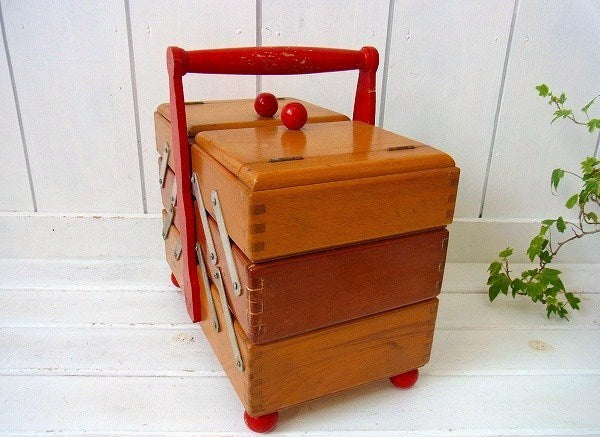脚付き・木製・アンティーク・ソーイングボックス・裁縫箱　USA