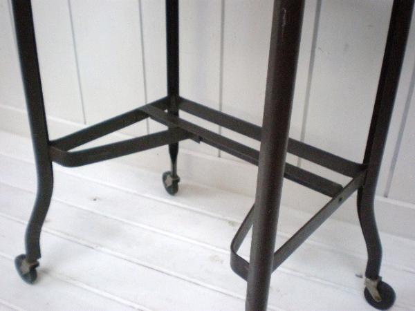 木製×スチール製・アンティーク・タイプライターデスク/作業台 USA