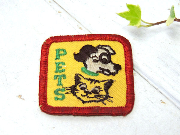 【PETS・ドッグ&キャット】アニマル・ヴィンテージ・刺繍・ワッペン・犬・ネコ柄・パッチ