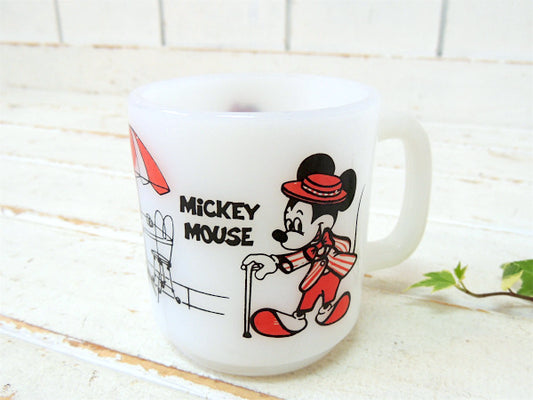 【グラスベイク】ディズニー・ミッキー&ミニー・ミルクガラス製・マグカップ・食器 USA