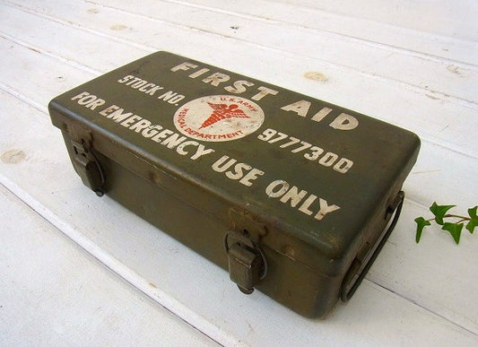 【U.S.ARMY】アメリカ陸軍・ヴィンテージ・救急箱/ファーストエイド/ミリタリー USA