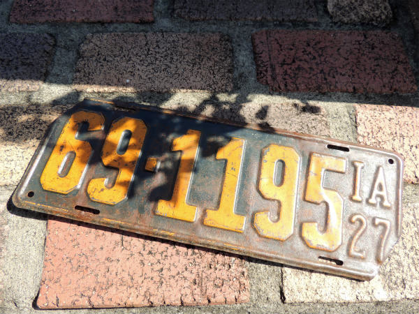 アイオワ州・アンティーク OLD ナンバープレート カーライセンス・プレート・USA