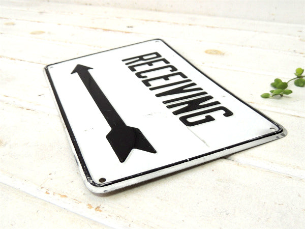 RECEIVING ← 標識 矢印 1960~1970s ビンテージ アルミ製 サイン 看板 USA