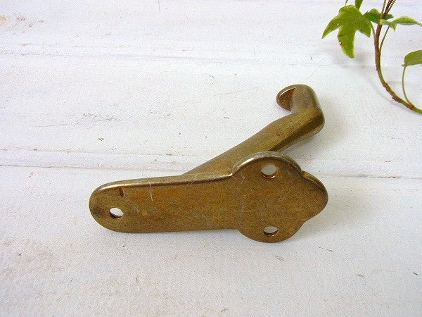 ゴールド色・メタル製・ヴィンテージ・フック/コートフック USA