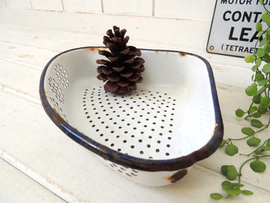 USA!白色×ネイビー色・ホーロー製・アンティーク・三角コーナー/コーナーストレーナー