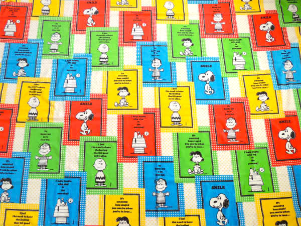 【スマイル・スヌーピー】ピーナッツの仲間・パネル柄・ヴィンテージ・ユーズドシーツ・1/4サイズ