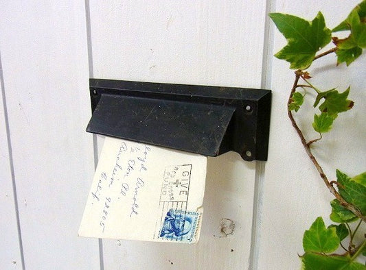 アイアン製・アンティーク・レターポスト/郵便受け USA