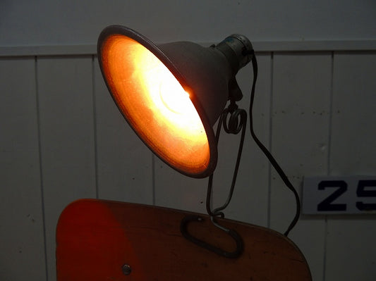 【LEVITON】USA・ブリキ製・ヴィンテージ・クリップライト/ポータブルランプ/照明 /工業系