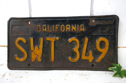 カリフォルニア 1963s SWT 349・黒×イエロー ビンテージ ナンバープレート US アメ車