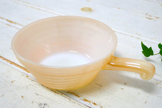 Fire King ファイヤーキング ピーチラスター ワンハンドルキャセロール 食器 USA