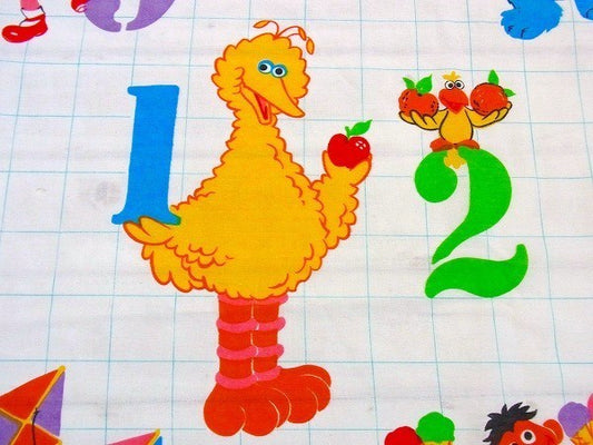 【セサミストリート】数字柄・ヴィンテージ・ユーズドシーツ(フラットタイプ) USA