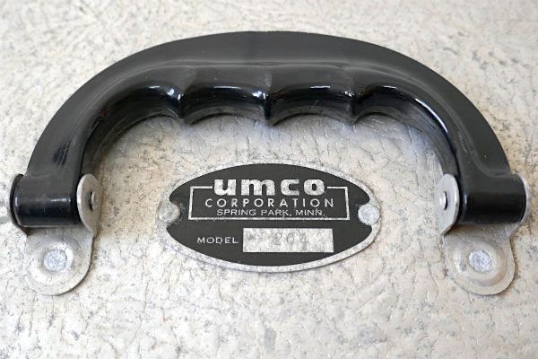 UMCO・アムコ・フィッシング 204・アルミ製・4段式・ヴィンテージ・タックルボックス・US 釣り