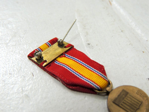 ミリタリー NATIONAL DEFENSE ヴィンテージ US ARMY ブローチ リボン付き ファッションアクセサリー 小物