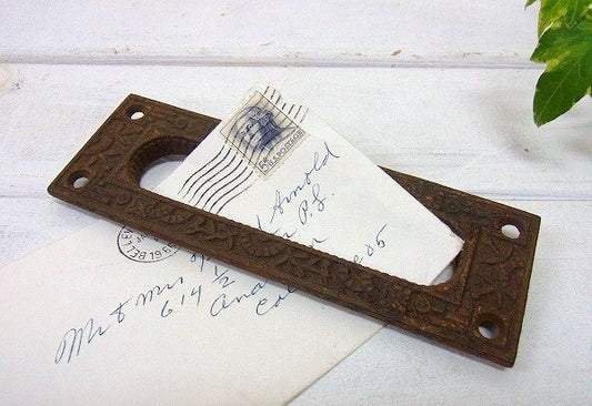 【WINDSOR】アイアン製・アンティーク・レターポスト/レタースロット/郵便受け USA