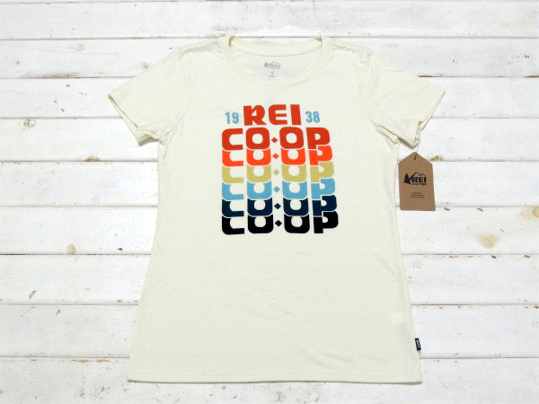 【REI COOP】80周年記念・レインボー柄・ウィメンズ・Tシャツ・ファッション(S)・アウトドア