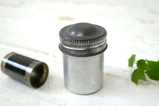 オールド・カメラ用・ヴィンテージ・アルミ製・フィルムケース・USA・容器・収納・ネガ・写真