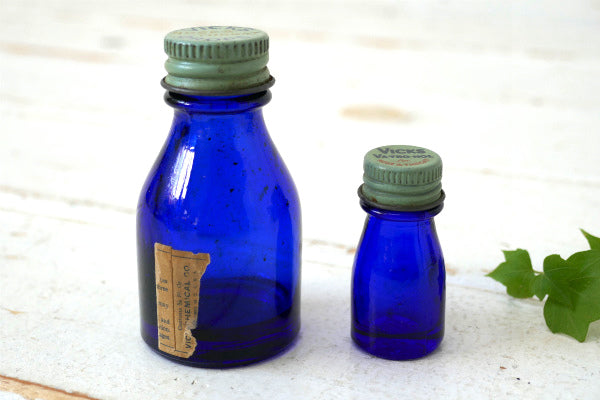 VICKS VA-TRO-NOL・ヴィックス アンティーク・コバルトブルー・小さな ガラス 瓶・薬瓶