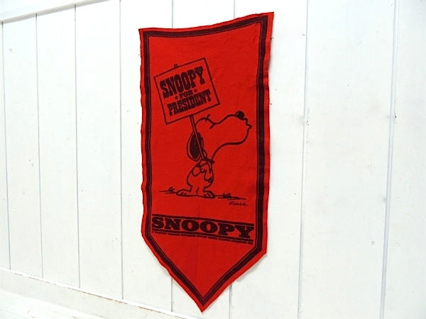 【SNOOPY】スヌーピー・60年代・赤色フェルト製・ヴィンテージ・ペナント・バナー・タペストリー