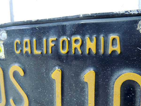 【カリフォルニア州】1963年・ビンテージ・ブラック×イエロー・ナンバープレート