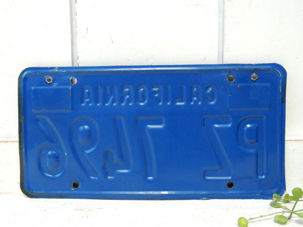 【1969's~・青色】PZ 7496・ビンテージ・ナンバープレート・CALIFORNIA・アメ車