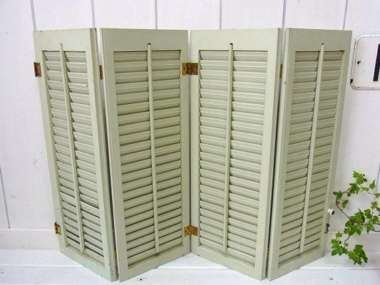 薄いグリーンの木製・4連アンティーク・ルーバー/ヴォレー/シャッター/建具 USA