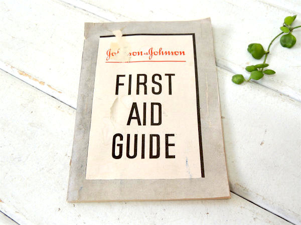 【FIRST AID GUIDE/1942’s】アンティーク・印刷物・ガイドブック・アドバタイジング