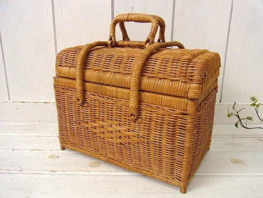 古い籐のアンティーク・ピクニック・バスケット/かごバッグ USA