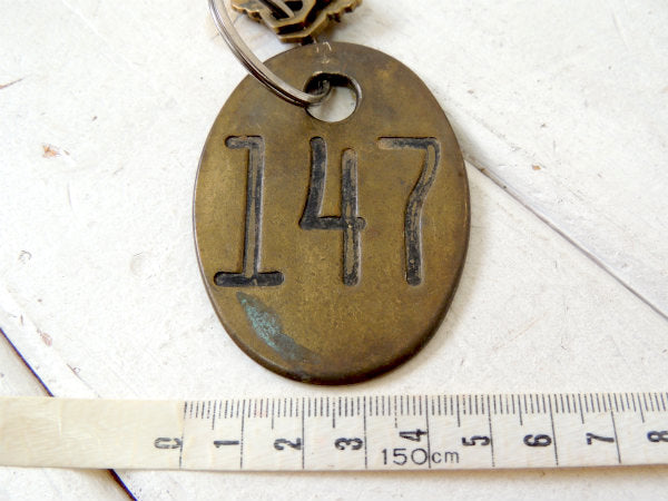 【USA・147・真鍮製】ヴィンテージ・ナンバータグ・キーホルダー・メダル・キー・鍵2本付き