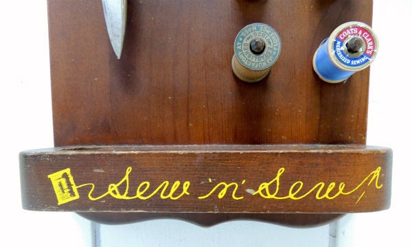 【Sew in Sew】木製・壁掛けヴィンテージ・スプールホルダー/糸巻きホルダー