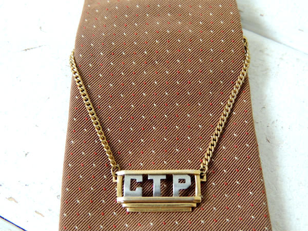 CTP・イニシャルモチーフアンティーク・タイピン SWANK・スワンク・ファッション・アクセサリー